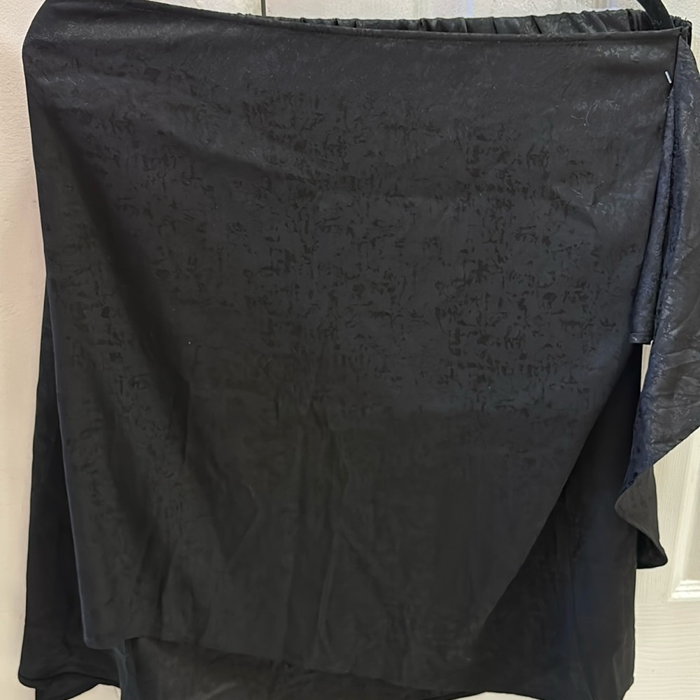 Black floral skirt